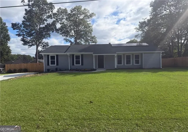 Photo 1 of Single family home for sale at 3321 Mustang Dr, Powder Springs, GA 30127 | MLS# 10853645 | Listing updated on 2026-10-09
