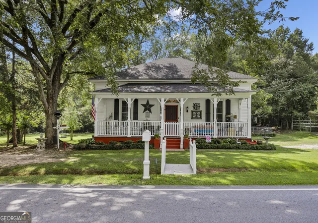 Photo 2 of Single family home for sale at 103 Liberty Hl St, Milner, GA 30257 | MLS# 10824033 | Listing updated on 2026-09-28