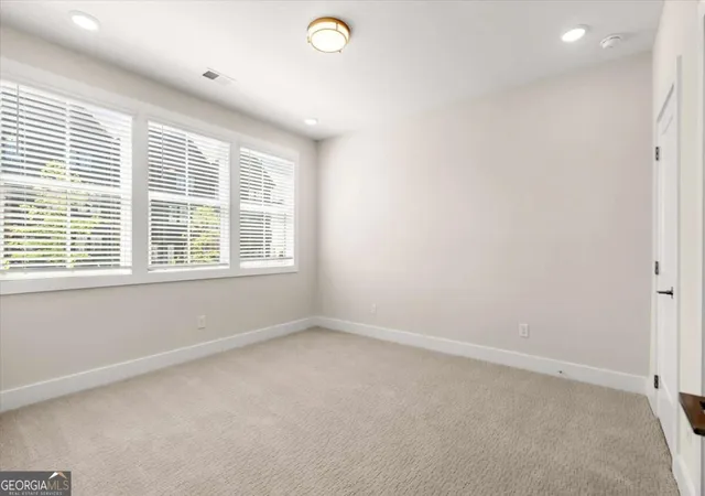 Photo 4 of Townhouse for sale at 431 Mezzo Ln #84, Alpharetta, GA 30009 | MLS# 10840677 | Listing updated on 2026-09-18