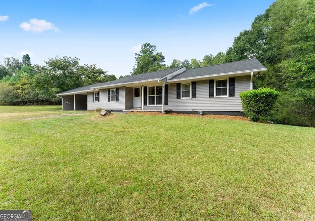 Photo 1 of Single family home for sale at 5626 Cool Springs Rd, Gainesville, GA 30506 | MLS# 10842586 | Listing updated on 2026-10-23