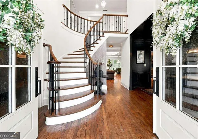 Photo 2 of Sale Pending at 1373 N Druid Hills Rd NE, Atlanta, GA 30319 | MLS# 10870610 | Listing updated on 2026-10-26