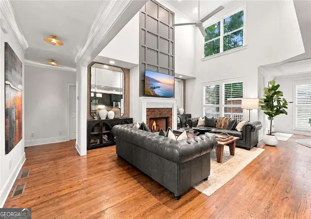 Photo 3 of Sale Pending at 1373 N Druid Hills Rd NE, Atlanta, GA 30319 | MLS# 10870610 | Listing updated on 2026-10-26