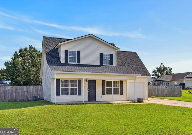 Photo 3 of Single family home for sale at 5001 Scotch Pine Ave, Statesboro, GA 30458 | MLS# 10851052 | Listing updated on 2026-10-06