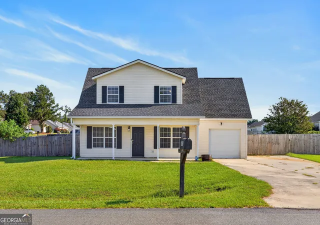Photo 4 of Single family home for sale at 5001 Scotch Pine Ave, Statesboro, GA 30458 | MLS# 10851052 | Listing updated on 2026-10-06