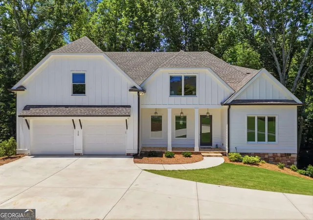 Photo 2 of Single family home for sale at 110 Old Avery Dr, Canton, GA 30115 | MLS# 10779645 | Listing updated on 2026-09-10