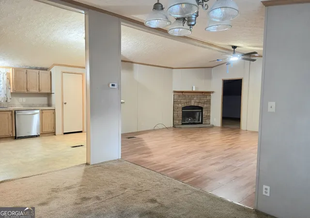 Photo 3 of Manufactured home for sale at 1071 County Rd 491, Lafayette, AL 36862 | MLS# 10847266 | Listing updated on 2026-09-30
