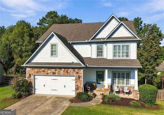 Photo 1 of Single family home for sale at 1107 Blankets Crk Dr, Canton, GA 30114 | MLS# 10877077 | Listing updated on 2026-10-31