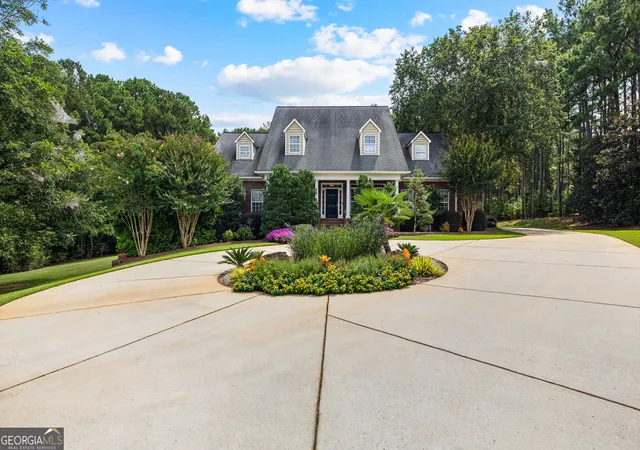 Photo 3 of Single family home for sale at 380 Peachbelt Rd, Thomaston, GA 30286 | MLS# 10842193 | Listing updated on 2026-09-22