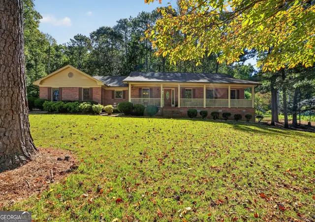 Photo 1 of Single family home for sale at 340 Country Side Dr, Mcdonough, GA 30252 | MLS# 10873120 | Listing updated on 2026-10-31