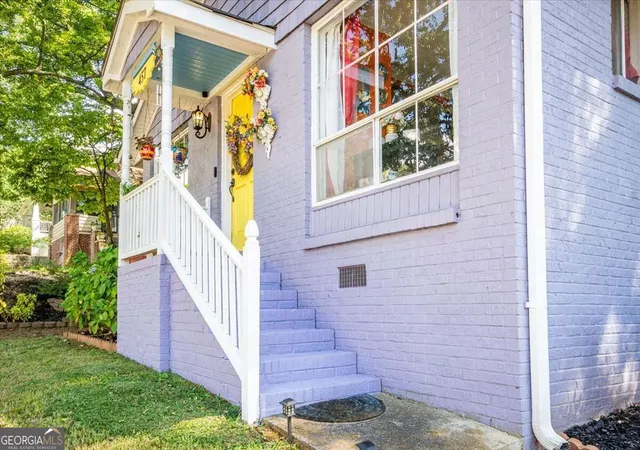 Photo 2 of Single family home for sale at 457 Kendrick Ave SE, Atlanta, GA 30315 | MLS# 10843822 | Listing updated on 2026-09-11