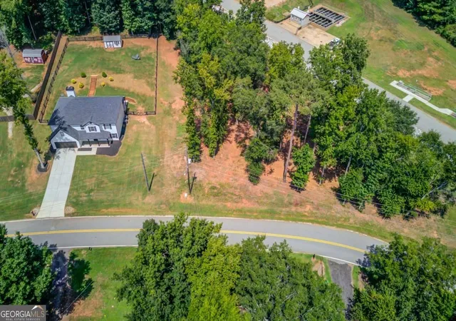 Photo 2 of Single family home for sale at 731 Peachtree Rd, Jefferson, GA 30549 | MLS# 10837149 | Listing updated on 2026-09-15