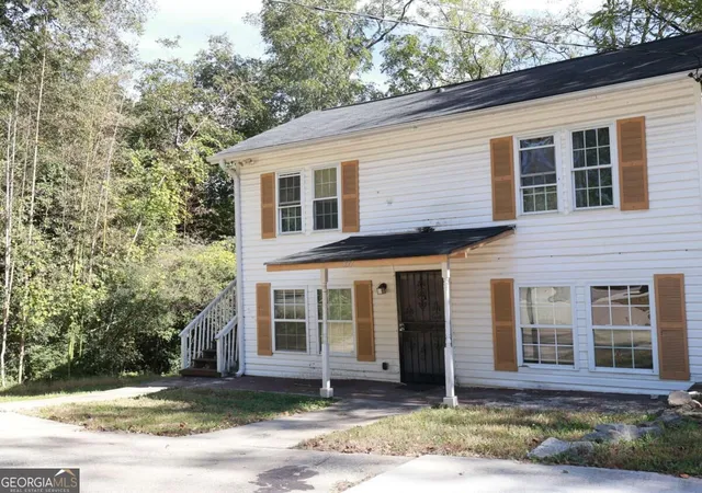 Photo 2 of Multi family home for sale at 337 Fairburn Rd NW, Atlanta, GA 30331 | MLS# 10880345 | Listing updated on 2026-10-29