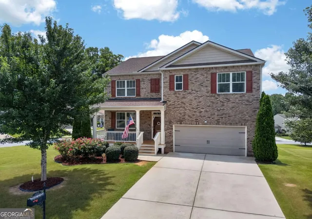 Photo 2 of Sale Pending at 408 Aviary Ln, Dallas, GA 30132 | MLS# 10806608 | Listing updated on 2026-09-08