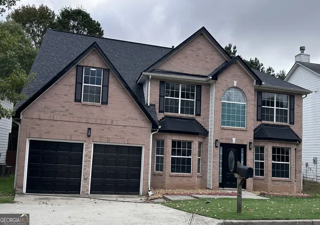 Photo 3 of Single family home for sale at 1652 Rice Sq, Lithonia, GA 30058 | MLS# 10852381 | Listing updated on 2026-09-24