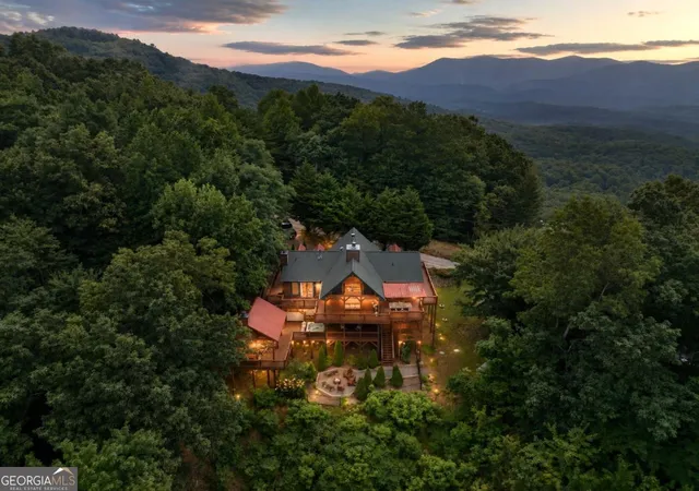 Photo 2 of Single family home for sale at 551 Amy Crk Cir, Ellijay, GA 30540 | MLS# 10844114 | Listing updated on 2026-09-11