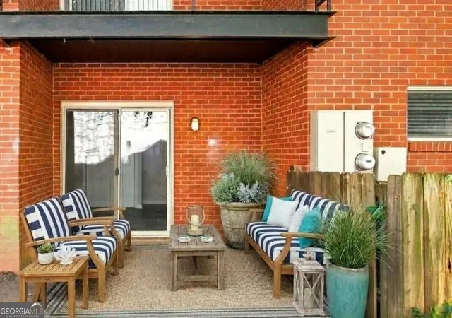 Photo 4 of Condo for sale at 250 Little St #B102, Athens, GA 30605 | MLS# 10851086 | Listing updated on 2026-10-04
