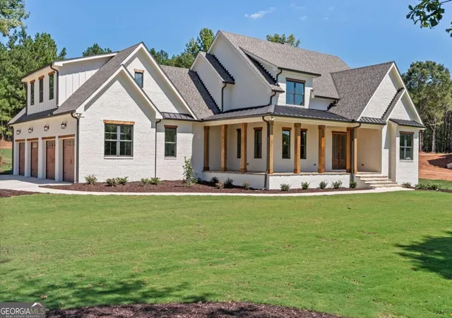 Single family home for sale at 1776 Parthenon Dr, Athens, GA 30606 | MLS# 10844257