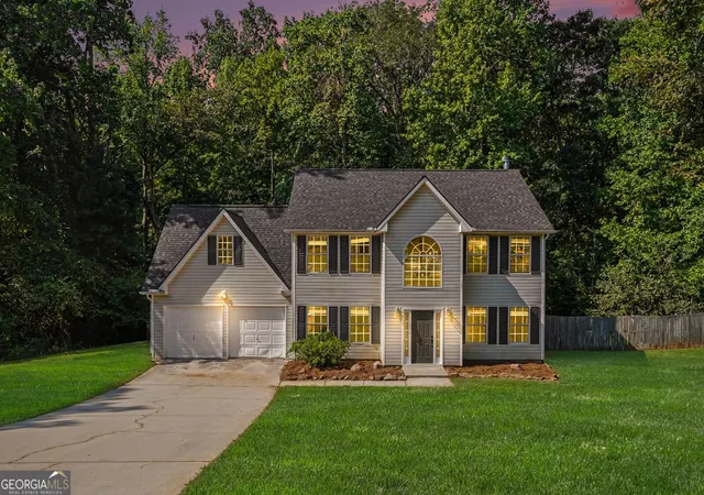Photo 1 of Single family home for sale at 420 Callaway Ln, Mcdonough, GA 30252 | MLS# 10841442 | Listing updated on 2026-09-09
