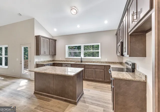 Photo 4 of Single family home for sale at 309 Kari Ln, Anderson, SC 29626 | MLS# 10840716 | Listing updated on 2026-09-18