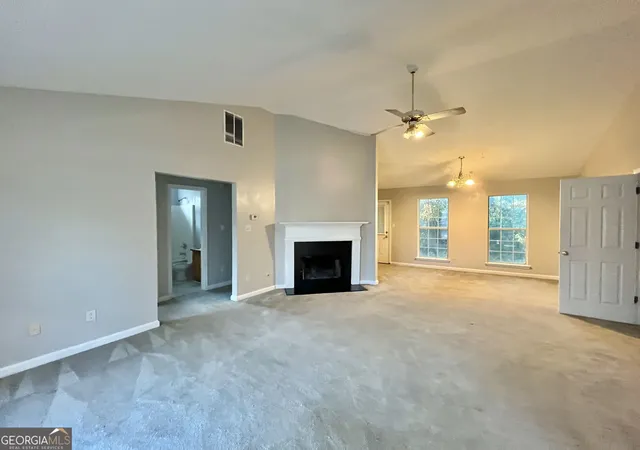 Photo 3 of Single family home for sale at 5781 Eagles Feather Ln, Riverdale, GA 30274 | MLS# 10796466 | Listing updated on 2026-10-07