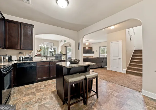Photo 4 of Single family home for sale at 265 Se Swem, Mcdonough, GA 30253 | MLS# 10798539 | Listing updated on 2026-10-29