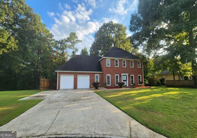 Photo 2 of Single family home for sale at 107 Hunters Ridge Rd, Warner Robins, GA 31093 | MLS# 10841528 | Listing updated on 2026-09-11