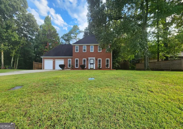 Photo 3 of Single family home for sale at 107 Hunters Ridge Rd, Warner Robins, GA 31093 | MLS# 10841528 | Listing updated on 2026-09-22