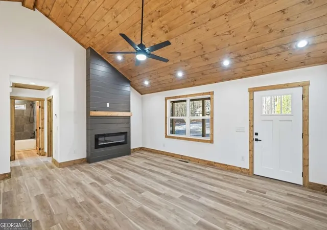 Photo 4 of Single family home for sale at 1883 Newport Dr #1868, Ellijay, GA 30540 | MLS# 10838118 | Listing updated on 2026-10-05