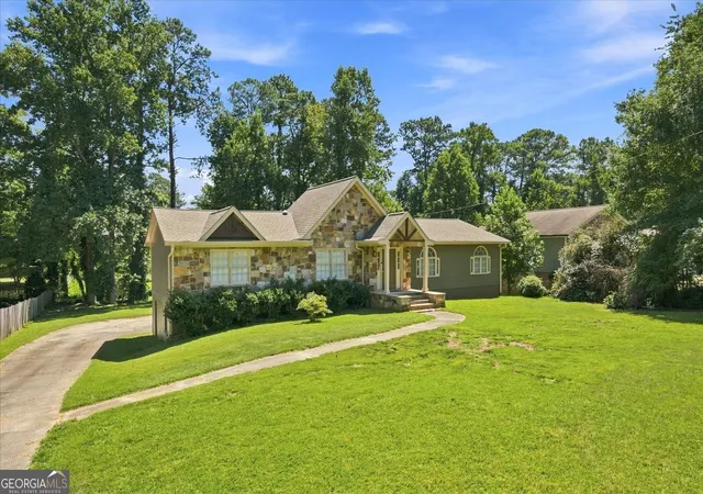 Photo 1 of Single family home for sale at 2946 Missy Dr, Marietta, GA 30062 | MLS# 10834462 | Listing updated on 2026-10-07