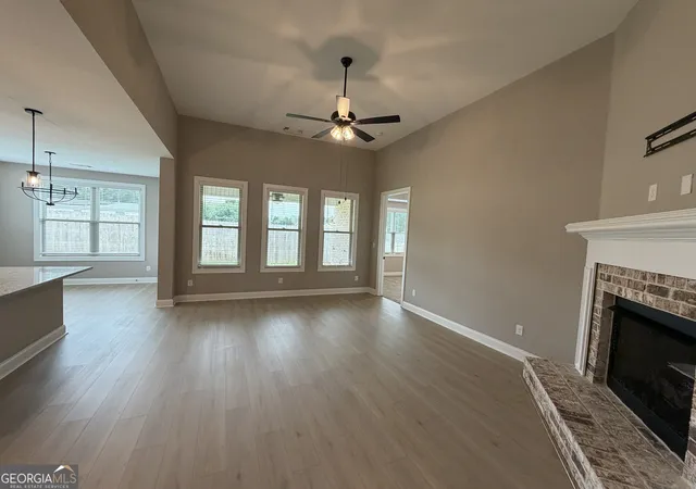 Photo 4 of Single family home for sale at 417 Otters Ridge Dr, Kathleen, GA 31047 | MLS# 10701286 | Listing updated on 2026-09-05
