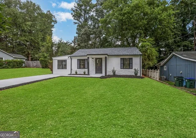 Photo 3 of Single family home for sale at 3981 Forrest Ct, Atlanta, GA 30341 | MLS# 10853349 | Listing updated on 2026-10-05