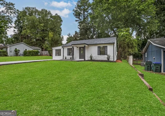 Photo 4 of Single family home for sale at 3981 Forrest Ct, Atlanta, GA 30341 | MLS# 10853349 | Listing updated on 2026-10-05