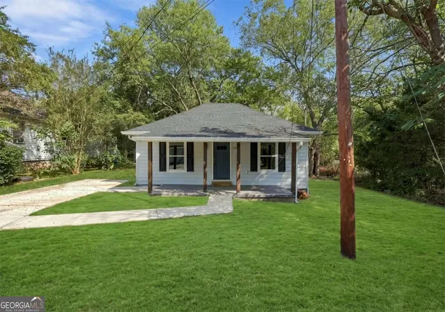Photo 3 of Single family home for sale at 419 Marietta St, Cedartown, GA 30125 | MLS# 10850636 | Listing updated on 2026-10-06