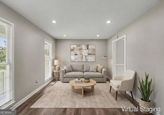 Photo 4 of Single family home for sale at 125 Beacon Dr, Fayetteville, GA 30215 | MLS# 10825720 | Listing updated on 2026-09-21