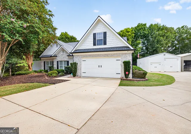 Photo 2 of Single family home for sale at 82 Flintstone Rd, Jefferson, GA 30549 | MLS# 10839957 | Listing updated on 2026-09-07