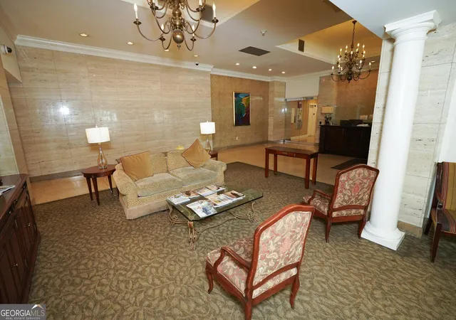 Photo 2 of Condo for sale at 300 Peachtree St Ne #9D, Atlanta, GA 30308 | MLS# 10848826 | Listing updated on 2026-10-02