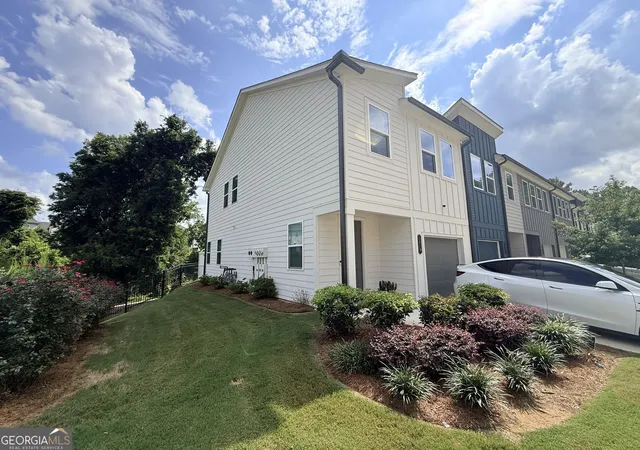 Townhouse for sale at 1623 Gunnin Tr Nw, Atlanta, GA 30318 | MLS# 10832944