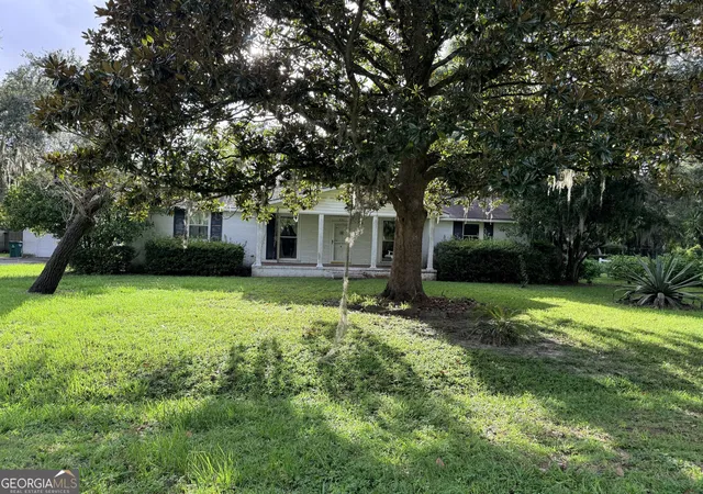 Photo 3 of Sale Pending at 451 Charles St, St. Marys, GA 31558 | MLS# 10840303 | Listing updated on 2026-09-30