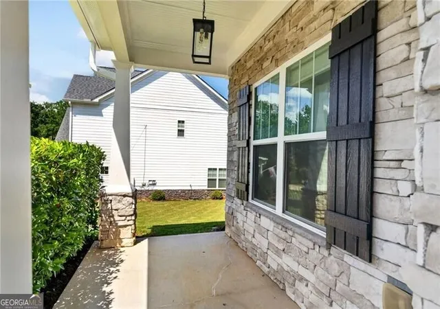 Photo 3 of Single family home for sale at 3075 Nichols St SE, Smyrna, GA 30080 | MLS# 10844127 | Listing updated on 2026-09-17