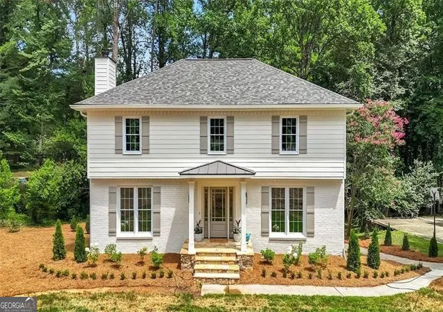 Photo 1 of Single family home for sale at 4587 Gilhams Rd Ne, Roswell, GA 30075 | MLS# 10839012 | Listing updated on 2026-09-29
