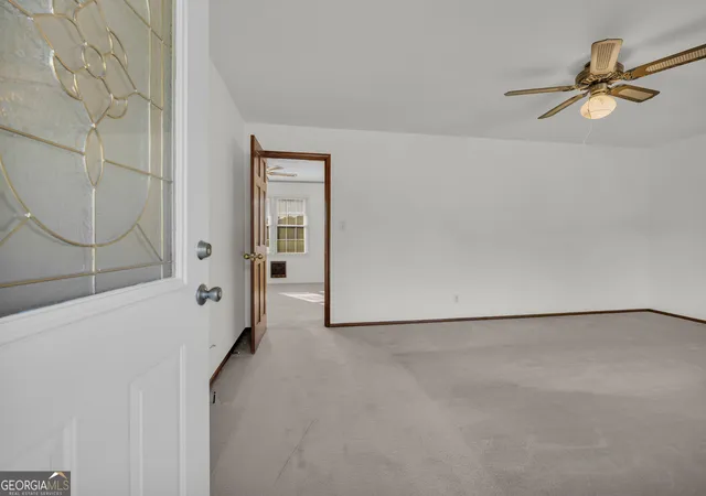 Photo 3 of Single family home for sale at 61 Farris Rd, Hartwell, GA 30643 | MLS# 10841964 | Listing updated on 2026-09-08