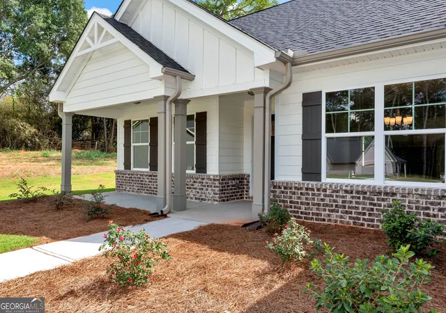 Photo 2 of Single family home for sale at 55 Inman Park #LOT 15, Winder, GA 30680 | MLS# 10811818 | Listing updated on 2026-09-17
