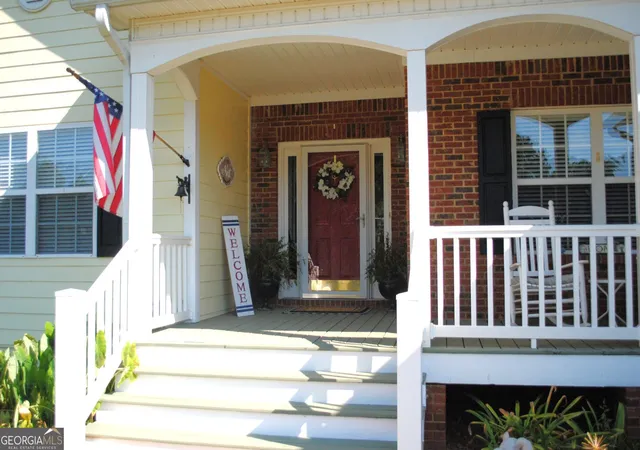Photo 4 of Single family home for sale at 250 Rock Mill Trl, Senoia, GA 30276 | MLS# 10786368 | Listing updated on 2026-09-17