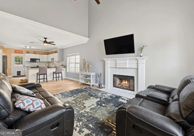 Photo 2 of Single family home for sale at 3896 Doe Run Dr, Powder Springs, GA 30127 | MLS# 10853137 | Listing updated on 2026-10-08