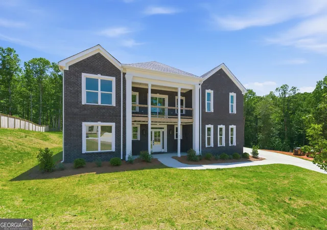 Photo 1 of Single family home for sale at 1016 Queens Brg Way, Griffin, GA 30223 | MLS# 10837383 | Listing updated on 2026-09-15
