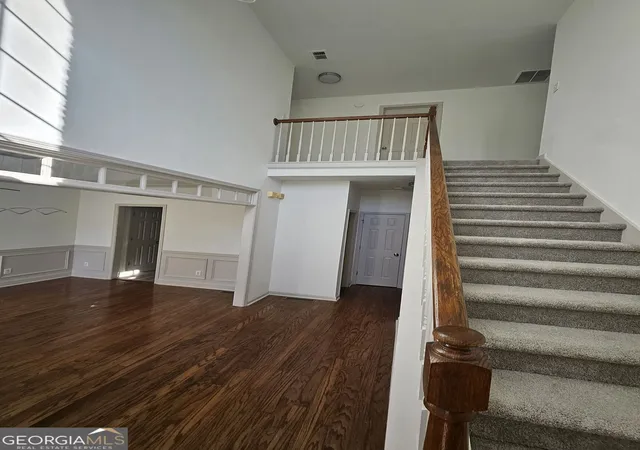 Photo 2 of Single family home for sale at 1708 Kings Cross Ct, Hoschton, GA 30548 | MLS# 10831751 | Listing updated on 2026-09-17