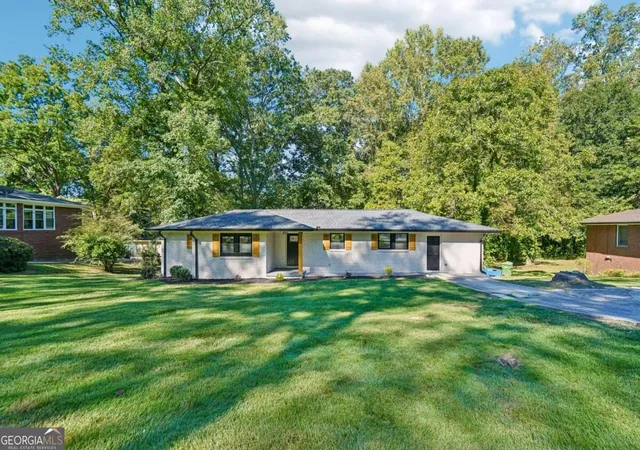 Photo 2 of Single family home for sale at 481 Peyton Rd Sw, Atlanta, GA 30311 | MLS# 10847130 | Listing updated on 2026-10-09