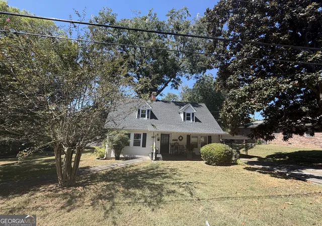 Photo 3 of Single family home for sale at 439 Sciple St, Rockmart, GA 30153 | MLS# 10842785 | Listing updated on 2026-09-23