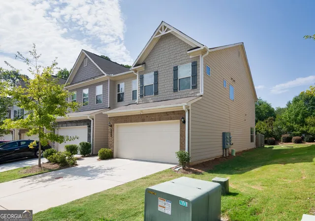 Photo 2 of Townhouse for sale at 2658 Wild Laurel Ct, Norcross, GA 30071 | MLS# 10852799 | Listing updated on 2026-10-08