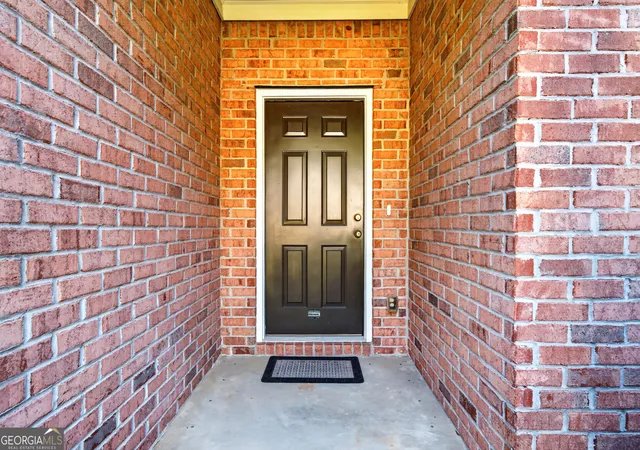 Photo 3 of Single family home for sale at 106 Bellewood Ct, Macon, GA 31210 | MLS# 10838545 | Listing updated on 2026-09-16